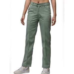 Jordan Woven Sage Straight-Leg Pants Women’s size large Great Condition
